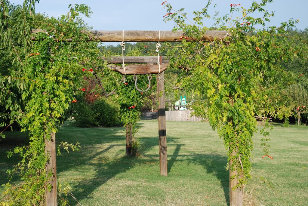 Podere Le Buche 펠라고 외부 사진